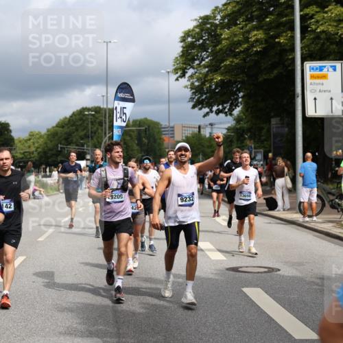 29.06.2025 - hella hamburg halbmarathon Yannick Fuchs http://msf.ph/oto/8169211 29.06.2025 10:41:00 20KM 1689, 2222, 2623, 3087, 4091, 4237, 4497, 5459, 6373, 6421, 6691, 6978, 7335, 8023, 8142, 8482, 8981, 9232, 9386, 9497, 9529, 9786, 9794, 10208, 10211, 11077, 11185, 11858, 12171, 12269, 12579, 12651, 12808, 12891, 13554, 13698, 13728, 13940, 14045, 14262, 14415, 14449, 14541, 14722, 15026, 15133, 15149, 15157, 15206, 15611, 15684, 15900, 16081, 16127, 16136, 16466, 16475, 17008, 17281, 17353, 17461, 17492, 17669, 17865, 18118 meine-sportfotos.de
