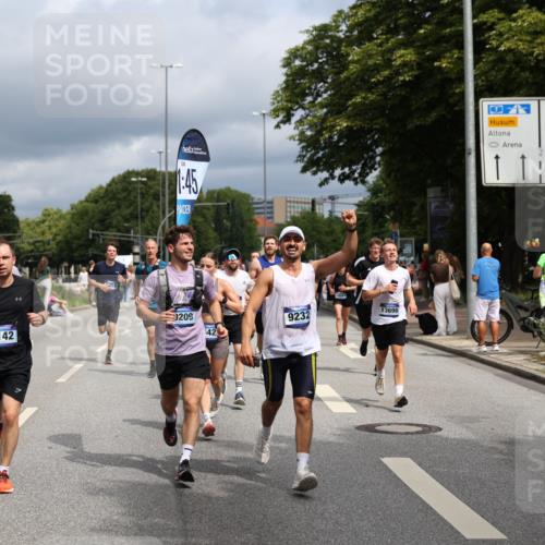 29.06.2025 - hella hamburg halbmarathon Yannick Fuchs http://msf.ph/oto/8169236 29.06.2025 10:41:00 20KM 1689, 2222, 2623, 3087, 4091, 4237, 4497, 5459, 6373, 6421, 6691, 6978, 7335, 8023, 8142, 8482, 8981, 9232, 9386, 9497, 9529, 9786, 9794, 10208, 10211, 11077, 11185, 11858, 12171, 12269, 12579, 12651, 12808, 12891, 13554, 13698, 13728, 13940, 14045, 14262, 14415, 14449, 14541, 14722, 15026, 15133, 15149, 15157, 15206, 15611, 15684, 15900, 16081, 16127, 16136, 16466, 16475, 17008, 17281, 17353, 17461, 17492, 17669, 17865, 18118 meine-sportfotos.de