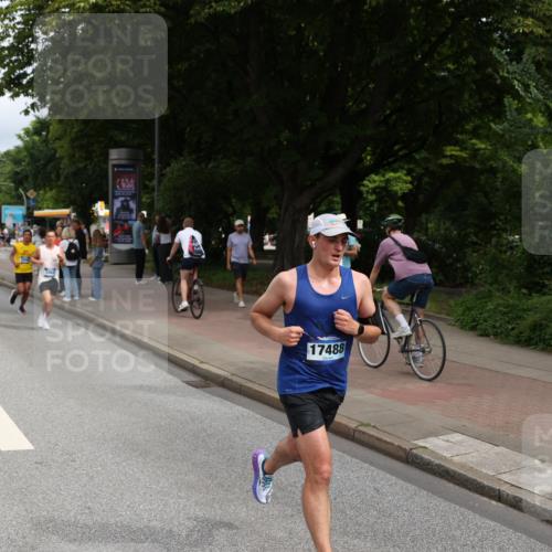29.06.2025 - hella hamburg halbmarathon Yannick Fuchs http://msf.ph/oto/8169443 29.06.2025 10:23:47 20KM 1827, 1953, 3968, 5328, 6090, 7389, 8473, 10222, 10351, 10486, 14140, 15655, 16711, 17213, 17374, 17428, 17488, 18763 meine-sportfotos.de
