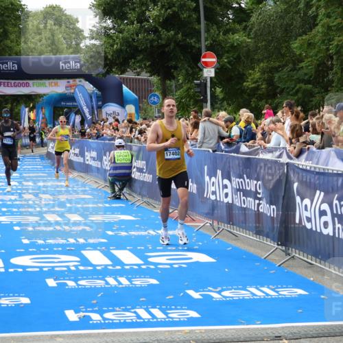 29.06.2025 - hella hamburg halbmarathon Zöllner http://msf.ph/oto/8169648 29.06.2025 10:20:56 Ziel 11210, 14766, 17402, 19075 meine-sportfotos.de