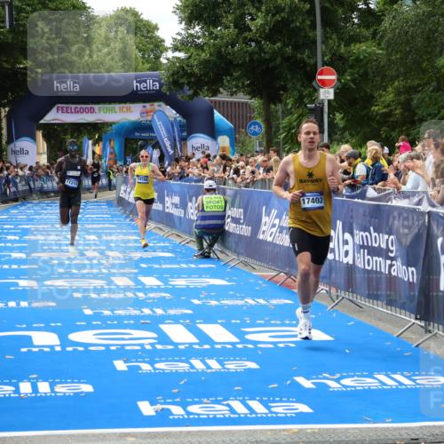 29.06.2025 - hella hamburg halbmarathon Zöllner http://msf.ph/oto/8169659 29.06.2025 10:20:56 Ziel 11210, 14766, 17402, 19075 meine-sportfotos.de
