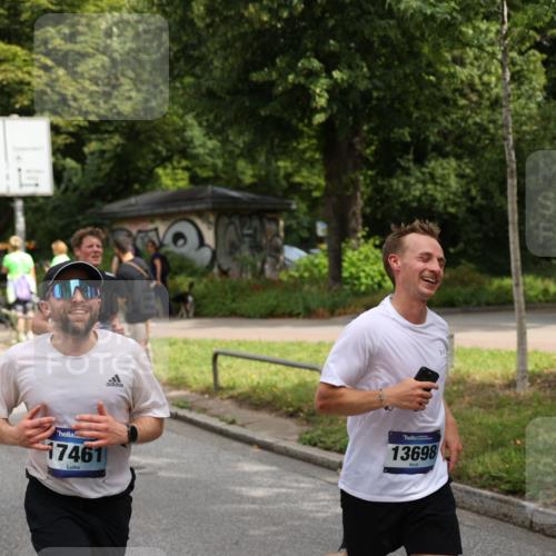 29.06.2025 - hella hamburg halbmarathon Yannick Fuchs http://msf.ph/oto/8169733 29.06.2025 10:41:03 20KM 1689, 2222, 2623, 4091, 4237, 4497, 5459, 5472, 6373, 6421, 6978, 8023, 8142, 8482, 8981, 9232, 9386, 9497, 9529, 9786, 9794, 10208, 10211, 11077, 11185, 11858, 12269, 12651, 12808, 12891, 13554, 13698, 13728, 13940, 14045, 14415, 14449, 14541, 14594, 15026, 15149, 15157, 15206, 15611, 15684, 15825, 15900, 16081, 16136, 16466, 16475, 17008, 17281, 17353, 17461, 17669, 17718, 17865, 18118 meine-sportfotos.de