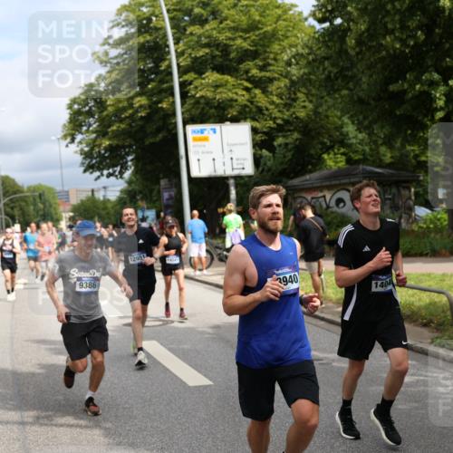 29.06.2025 - hella hamburg halbmarathon Yannick Fuchs http://msf.ph/oto/8169856 29.06.2025 10:41:04 20KM 1070, 1689, 1942, 2222, 2623, 4091, 4497, 5459, 5472, 6373, 6421, 6978, 8023, 8142, 8482, 8981, 9232, 9386, 9497, 9529, 9786, 9794, 10208, 10211, 11077, 11185, 11858, 12651, 12808, 12891, 13554, 13698, 13728, 13940, 14045, 14415, 14449, 14541, 14594, 15026, 15149, 15157, 15611, 15684, 15825, 16081, 16136, 16466, 16475, 17281, 17353, 17461, 17669, 17718, 17865, 18118 meine-sportfotos.de