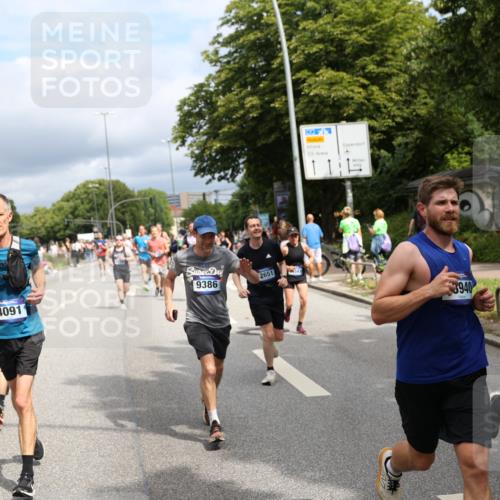 29.06.2025 - hella hamburg halbmarathon Yannick Fuchs http://msf.ph/oto/8169900 29.06.2025 10:41:04 20KM 1070, 1689, 1942, 2222, 2623, 4091, 4497, 5459, 5472, 6373, 6421, 6978, 8023, 8142, 8482, 8981, 9232, 9386, 9497, 9529, 9786, 9794, 10208, 10211, 11077, 11185, 11858, 12651, 12808, 12891, 13554, 13698, 13728, 13940, 14045, 14415, 14449, 14541, 14594, 15026, 15149, 15157, 15611, 15684, 15825, 16081, 16136, 16466, 16475, 17281, 17353, 17461, 17669, 17718, 17865, 18118 meine-sportfotos.de