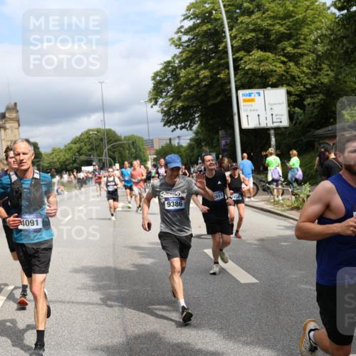 29.06.2025 - hella hamburg halbmarathon Yannick Fuchs http://msf.ph/oto/8169913 29.06.2025 10:41:04 20KM 1070, 1689, 1942, 2222, 2623, 4091, 4497, 5459, 5472, 6373, 6421, 6978, 8023, 8142, 8482, 8981, 9232, 9386, 9497, 9529, 9786, 9794, 10208, 10211, 11077, 11185, 11858, 12651, 12808, 12891, 13554, 13698, 13728, 13940, 14045, 14415, 14449, 14541, 14594, 15026, 15149, 15157, 15611, 15684, 15825, 16081, 16136, 16466, 16475, 17281, 17353, 17461, 17669, 17718, 17865, 18118 meine-sportfotos.de