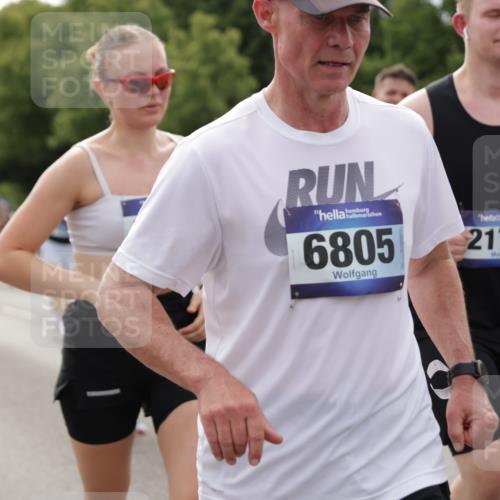 29.06.2025 - hella hamburg halbmarathon Jannik Wohlers http://msf.ph/oto/8169933 29.06.2025 10:21:27 Lombardsbrücke 1158, 1191, 1250, 1294, 1668, 1958, 2172, 2315, 2353, 2529, 3606, 3995, 4046, 4289, 4375, 4376, 5641, 5957, 6086, 6475, 6676, 6805, 7075, 7162, 7612, 7672, 8715, 8959, 9002, 9062, 9326, 9635, 10019, 10125, 10167, 10210, 10787, 11424, 11425, 12402, 12659, 13477, 13604, 14168, 14180, 15104, 16143, 16762, 16781, 16796, 17903, 17932, 18439, 19008, 19099 meine-sportfotos.de