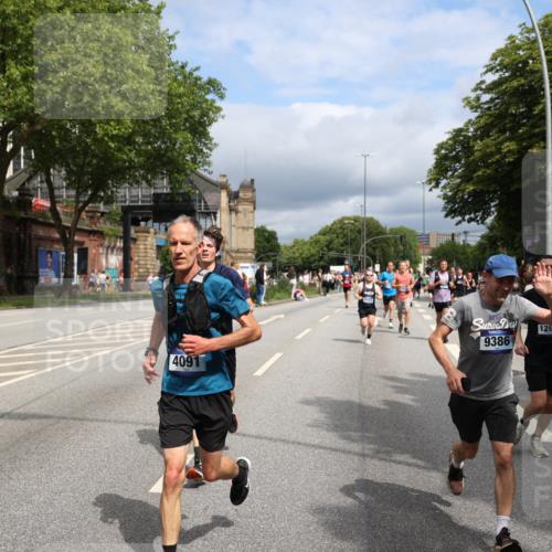29.06.2025 - hella hamburg halbmarathon Yannick Fuchs http://msf.ph/oto/8169943 29.06.2025 10:41:04 20KM 1070, 1689, 1942, 2222, 2623, 4091, 4497, 5459, 5472, 6373, 6421, 6978, 8023, 8142, 8482, 8981, 9232, 9386, 9497, 9529, 9786, 9794, 10208, 10211, 11077, 11185, 11858, 12651, 12808, 12891, 13554, 13698, 13728, 13940, 14045, 14415, 14449, 14541, 14594, 15026, 15149, 15157, 15611, 15684, 15825, 16081, 16136, 16466, 16475, 17281, 17353, 17461, 17669, 17718, 17865, 18118 meine-sportfotos.de