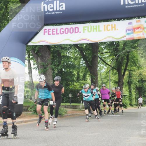 29.06.2025 - hella hamburg halbmarathon KatJ http://msf.ph/oto/8170078 29.06.2025 09:18:03 Zwischen KM18-KM19  meine-sportfotos.de