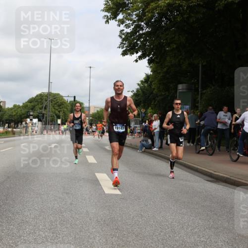 29.06.2025 - hella hamburg halbmarathon Yannick Fuchs http://msf.ph/oto/8170115 29.06.2025 10:24:16 20KM 2021, 2075, 2180, 3043, 7349, 8975, 9137, 10156, 10171, 12287, 12337, 13838, 14395, 15880, 16118, 16157, 18699, 18737, 18874, 19142, 19194, 19203, 19204 meine-sportfotos.de