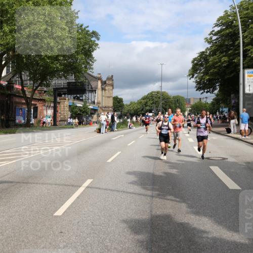 29.06.2025 - hella hamburg halbmarathon Yannick Fuchs http://msf.ph/oto/8170125 29.06.2025 10:41:06 20KM 1070, 1689, 1942, 2222, 2623, 3304, 4091, 4497, 5459, 5472, 6373, 6421, 6978, 7908, 8023, 8142, 8482, 8981, 9232, 9305, 9386, 9497, 9529, 9786, 9794, 10208, 10211, 11077, 11185, 11858, 12651, 12808, 13554, 13698, 13728, 13940, 14045, 14415, 14449, 14482, 14541, 14594, 15026, 15611, 15684, 15714, 15825, 16081, 16136, 16466, 16475, 17353, 17461, 17669, 17718, 17865 meine-sportfotos.de
