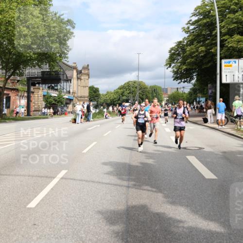 29.06.2025 - hella hamburg halbmarathon Yannick Fuchs http://msf.ph/oto/8170133 29.06.2025 10:41:06 20KM 1070, 1689, 1942, 2222, 2623, 3304, 4091, 4497, 5459, 5472, 6373, 6421, 6978, 7908, 8023, 8142, 8482, 8981, 9232, 9305, 9386, 9497, 9529, 9786, 9794, 10208, 10211, 11077, 11185, 11858, 12651, 12808, 13554, 13698, 13728, 13940, 14045, 14415, 14449, 14482, 14541, 14594, 15026, 15611, 15684, 15714, 15825, 16081, 16136, 16466, 16475, 17353, 17461, 17669, 17718, 17865 meine-sportfotos.de