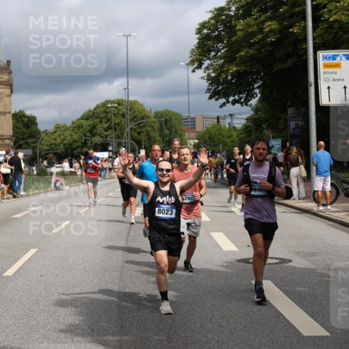 29.06.2025 - hella hamburg halbmarathon Yannick Fuchs http://msf.ph/oto/8170308 29.06.2025 10:41:07 20KM 1070, 1689, 1942, 2222, 2623, 3304, 4091, 5459, 5472, 6373, 6421, 6978, 7908, 8023, 8142, 8482, 8981, 9232, 9305, 9386, 9497, 9786, 9794, 10208, 10211, 11077, 11858, 12651, 12808, 13554, 13698, 13728, 13940, 14045, 14415, 14449, 14482, 14541, 14594, 15026, 15611, 15684, 15714, 15825, 16081, 16136, 16466, 16475, 17353, 17461, 17669, 17718, 17865 meine-sportfotos.de