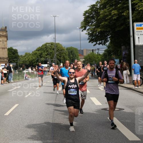 29.06.2025 - hella hamburg halbmarathon Yannick Fuchs http://msf.ph/oto/8170319 29.06.2025 10:41:07 20KM 1070, 1689, 1942, 2222, 2623, 3304, 4091, 5459, 5472, 6373, 6421, 6978, 7908, 8023, 8142, 8482, 8981, 9232, 9305, 9386, 9497, 9786, 9794, 10208, 10211, 11077, 11858, 12651, 12808, 13554, 13698, 13728, 13940, 14045, 14415, 14449, 14482, 14541, 14594, 15026, 15611, 15684, 15714, 15825, 16081, 16136, 16466, 16475, 17353, 17461, 17669, 17718, 17865 meine-sportfotos.de