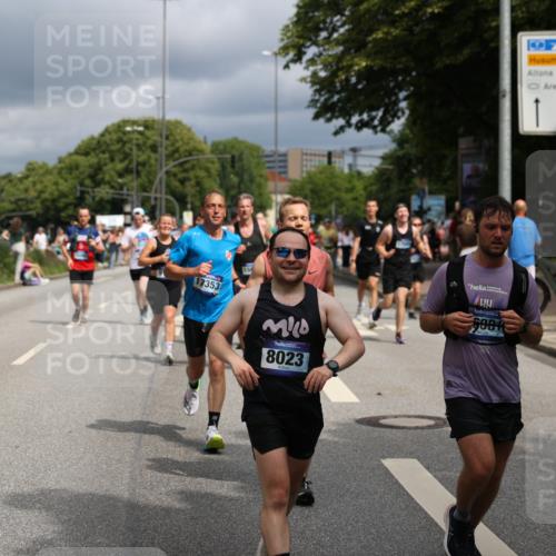 29.06.2025 - hella hamburg halbmarathon Yannick Fuchs http://msf.ph/oto/8170418 29.06.2025 10:41:07 20KM 1070, 1689, 1942, 2222, 2623, 3304, 4091, 5459, 5472, 6373, 6421, 6978, 7908, 8023, 8142, 8482, 8981, 9232, 9305, 9386, 9497, 9786, 9794, 10208, 10211, 11077, 11858, 12651, 12808, 13554, 13698, 13728, 13940, 14045, 14415, 14449, 14482, 14541, 14594, 15026, 15611, 15684, 15714, 15825, 16081, 16136, 16466, 16475, 17353, 17461, 17669, 17718, 17865 meine-sportfotos.de
