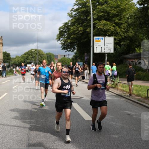 29.06.2025 - hella hamburg halbmarathon Yannick Fuchs http://msf.ph/oto/8170450 29.06.2025 10:41:08 20KM 1070, 1689, 1942, 2222, 2623, 3304, 4091, 5459, 5472, 6373, 6421, 6978, 7480, 7908, 8023, 9305, 9386, 9497, 9786, 9794, 10208, 10211, 11077, 11858, 12651, 12808, 13303, 13554, 13698, 13728, 13940, 14045, 14415, 14449, 14482, 14541, 14594, 15026, 15611, 15684, 15714, 15825, 16081, 16136, 16466, 16475, 17353, 17461, 17669, 17718, 17865 meine-sportfotos.de
