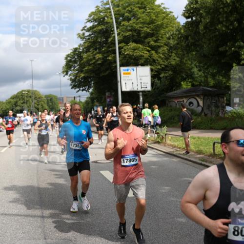 29.06.2025 - hella hamburg halbmarathon Yannick Fuchs http://msf.ph/oto/8170511 29.06.2025 10:41:08 20KM 1070, 1689, 1942, 2222, 2623, 3304, 4091, 5459, 5472, 6373, 6421, 6978, 7480, 7908, 8023, 9305, 9386, 9497, 9786, 9794, 10208, 10211, 11077, 11858, 12651, 12808, 13303, 13554, 13698, 13728, 13940, 14045, 14415, 14449, 14482, 14541, 14594, 15026, 15611, 15684, 15714, 15825, 16081, 16136, 16466, 16475, 17353, 17461, 17669, 17718, 17865 meine-sportfotos.de