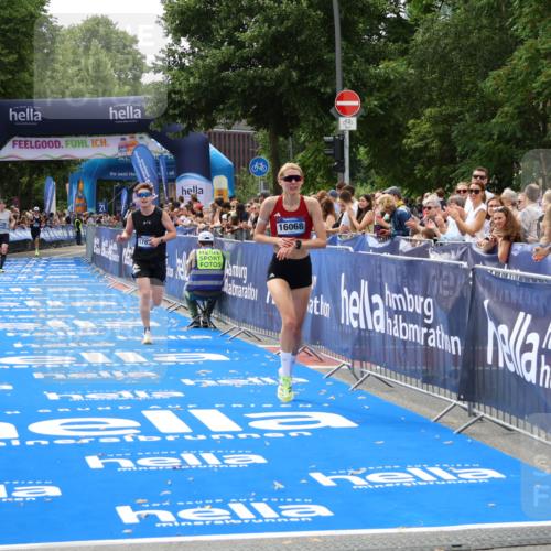 29.06.2025 - hella hamburg halbmarathon Zöllner http://msf.ph/oto/8170704 29.06.2025 10:22:08 Ziel 16068, 17886, 18693 meine-sportfotos.de