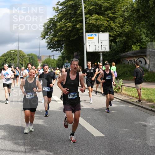 29.06.2025 - hella hamburg halbmarathon Yannick Fuchs http://msf.ph/oto/8170714 29.06.2025 10:41:10 20KM 1070, 1689, 1942, 2222, 2623, 3304, 4091, 5459, 5472, 6373, 6630, 7480, 7908, 8023, 9305, 9386, 9497, 9794, 10208, 10211, 11077, 11858, 12651, 12808, 13303, 13554, 13728, 13940, 14415, 14449, 14482, 14541, 14594, 15026, 15611, 15684, 15714, 15825, 16081, 16136, 16466, 16475, 17353, 17669, 17718, 17865 meine-sportfotos.de