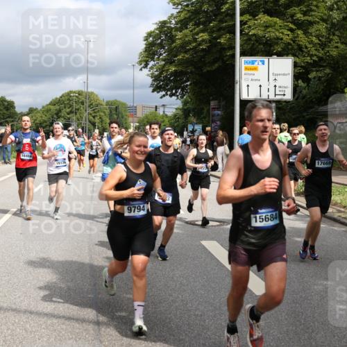 29.06.2025 - hella hamburg halbmarathon Yannick Fuchs http://msf.ph/oto/8170751 29.06.2025 10:41:10 20KM 1070, 1689, 1942, 2222, 2623, 3304, 4091, 5459, 5472, 6373, 6630, 7480, 7908, 8023, 9305, 9386, 9497, 9794, 10208, 10211, 11077, 11858, 12651, 12808, 13303, 13554, 13728, 13940, 14415, 14449, 14482, 14541, 14594, 15026, 15611, 15684, 15714, 15825, 16081, 16136, 16466, 16475, 17353, 17669, 17718, 17865 meine-sportfotos.de