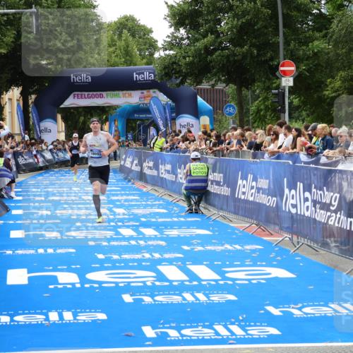 29.06.2025 - hella hamburg halbmarathon Zöllner http://msf.ph/oto/8170857 29.06.2025 10:22:13 Ziel 10650, 18693 meine-sportfotos.de