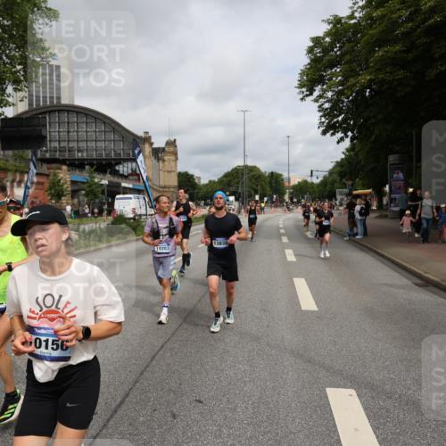 29.06.2025 - hella hamburg halbmarathon Yannick Fuchs http://msf.ph/oto/8171017 29.06.2025 10:24:35 20KM 1758, 2021, 2180, 3043, 6781, 7231, 7349, 9137, 9571, 10156, 10171, 10790, 12234, 12337, 13374, 13838, 14164, 14395, 15672, 15880, 16118, 16736, 16818, 17197, 18699, 18737, 19042, 19194, 19202, 19203, 19204 meine-sportfotos.de