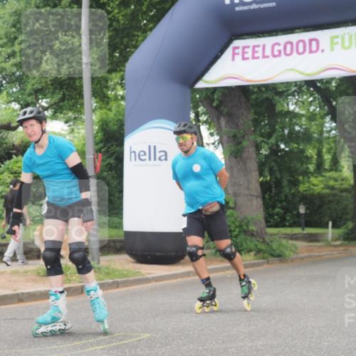 29.06.2025 - hella hamburg halbmarathon KatJ http://msf.ph/oto/8171018 29.06.2025 09:18:15 Zwischen KM18-KM19  meine-sportfotos.de