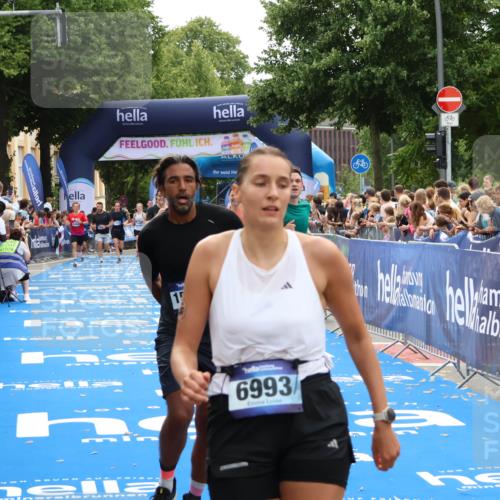 29.06.2025 - hella hamburg halbmarathon Zöllner http://msf.ph/oto/8171122 29.06.2025 10:36:24 Ziel 6829, 6993, 8084, 11304, 12051, 14075, 15348, 16158, 17192 meine-sportfotos.de