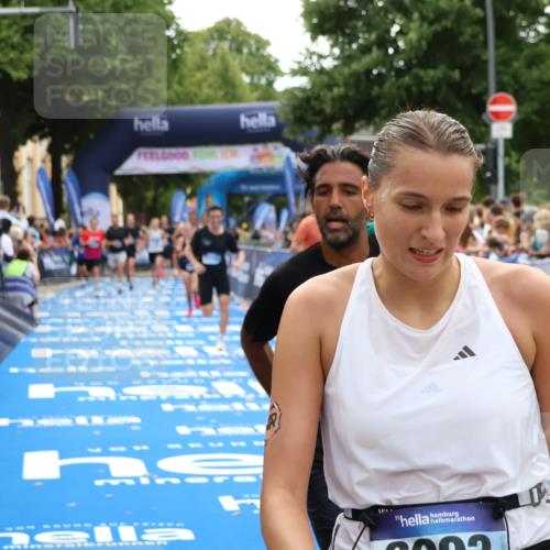 29.06.2025 - hella hamburg halbmarathon Zöllner http://msf.ph/oto/8171171 29.06.2025 10:36:25 Ziel 8084, 11304, 12051, 14075, 15348, 16158, 17192, 18062 meine-sportfotos.de
