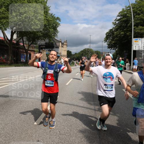 29.06.2025 - hella hamburg halbmarathon Yannick Fuchs http://msf.ph/oto/8171195 29.06.2025 10:41:13 20KM 1012, 1070, 1689, 1942, 2222, 2623, 3304, 5129, 5472, 5532, 6203, 6373, 6630, 7480, 7908, 8023, 8564, 9305, 9497, 9794, 10208, 10211, 11077, 11858, 12808, 13303, 13554, 13728, 14415, 14449, 14482, 14594, 15026, 15611, 15684, 15714, 15825, 16081, 16089, 16136, 16175, 16466, 16475, 17353, 17669, 17718, 17865, 18356 meine-sportfotos.de