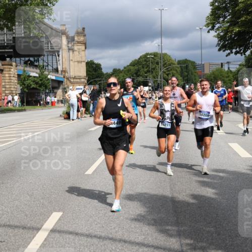 29.06.2025 - hella hamburg halbmarathon Yannick Fuchs http://msf.ph/oto/8171292 29.06.2025 10:41:14 20KM 1012, 1070, 1689, 1942, 2222, 2623, 3304, 5129, 5472, 5532, 6203, 6373, 6630, 7480, 7908, 8023, 8564, 9305, 9497, 9794, 10208, 10211, 10423, 11077, 11858, 12808, 13303, 13554, 13728, 14415, 14449, 14482, 14594, 15026, 15611, 15684, 15714, 15825, 16081, 16089, 16136, 16175, 16466, 16475, 17353, 17669, 17718, 17865, 18297, 18356 meine-sportfotos.de