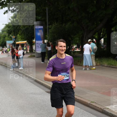 29.06.2025 - hella hamburg halbmarathon Yannick Fuchs http://msf.ph/oto/8171392 29.06.2025 10:24:42 20KM 1758, 2021, 2180, 6781, 7186, 7231, 8784, 9137, 9571, 10156, 10790, 12234, 12308, 12337, 13374, 13838, 14164, 15672, 15880, 16118, 16736, 16818, 17197, 18422, 18737, 19042, 19202, 19203, 19204 meine-sportfotos.de
