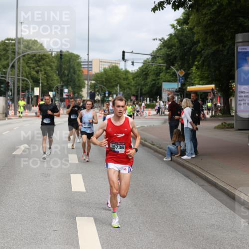 29.06.2025 - hella hamburg halbmarathon Yannick Fuchs http://msf.ph/oto/8171801 29.06.2025 10:24:48 20KM 1758, 6781, 7186, 7231, 8784, 9571, 10790, 12234, 12308, 13374, 15672, 16736, 16818, 17197, 18422, 19042, 19202 meine-sportfotos.de