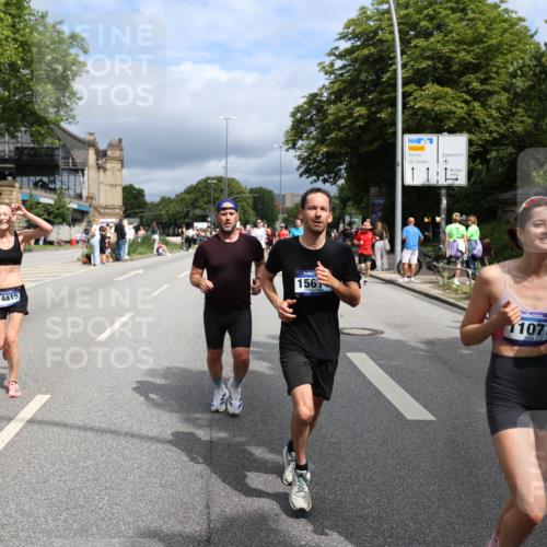 29.06.2025 - hella hamburg halbmarathon Yannick Fuchs http://msf.ph/oto/8171870 29.06.2025 10:41:19 20KM 1012, 1070, 1689, 1942, 2274, 2623, 3304, 5129, 5472, 5532, 5889, 6203, 6630, 7480, 7908, 8564, 9051, 9305, 9497, 10122, 10208, 10211, 10423, 11077, 11858, 12808, 13303, 13554, 14415, 14449, 14482, 14594, 15026, 15611, 15714, 15825, 15923, 16089, 16175, 16819, 17718, 18297, 18356 meine-sportfotos.de