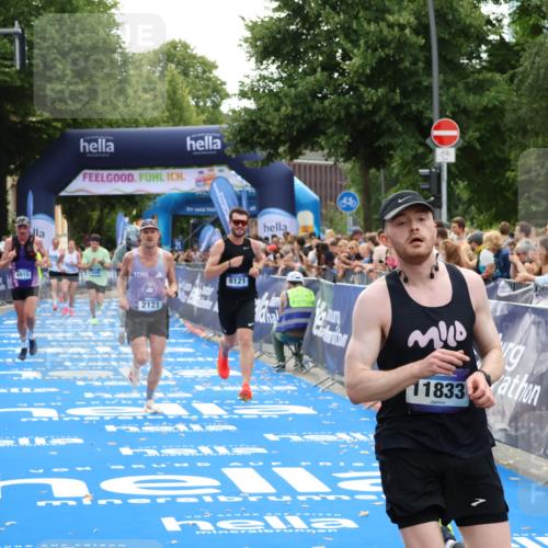 29.06.2025 - hella hamburg halbmarathon Zöllner http://msf.ph/oto/8171915 29.06.2025 10:36:39 Ziel 1571, 2121, 3809, 5092, 6915, 8121, 11833, 16523, 18038, 18733 meine-sportfotos.de