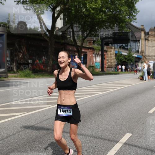 29.06.2025 - hella hamburg halbmarathon Yannick Fuchs http://msf.ph/oto/8171965 29.06.2025 10:41:20 20KM 1012, 1070, 1689, 1942, 2274, 2623, 3304, 5129, 5472, 5532, 5889, 6203, 6630, 7480, 7908, 8564, 9051, 9305, 9497, 10122, 10208, 10211, 10423, 11077, 11858, 12808, 13223, 13303, 13554, 14415, 14449, 14482, 14594, 15026, 15451, 15611, 15714, 15825, 15923, 16089, 16175, 16819, 17718, 18297, 18356 meine-sportfotos.de