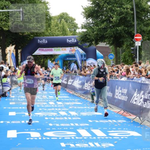 29.06.2025 - hella hamburg halbmarathon Zöllner http://msf.ph/oto/8172113 29.06.2025 10:36:41 Ziel 1571, 2121, 3809, 5092, 6915, 8121, 14622, 16523, 18038, 18733 meine-sportfotos.de