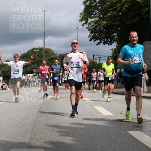 29.06.2025 - hella hamburg halbmarathon Yannick Fuchs http://msf.ph/oto/8172373 29.06.2025 10:41:23 20KM 1012, 1070, 1689, 1942, 2274, 2623, 3304, 5129, 5472, 5532, 5650, 5889, 6203, 6630, 7480, 7908, 8564, 9051, 9305, 9497, 10122, 10208, 10211, 10423, 11021, 11077, 11858, 12808, 13223, 13303, 13554, 14415, 14482, 14594, 15026, 15451, 15611, 15714, 15825, 15923, 15973, 16089, 16175, 16819, 17229, 17718, 17846, 18297, 18356 meine-sportfotos.de