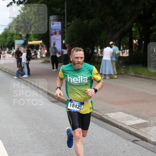 29.06.2025 - hella hamburg halbmarathon Yannick Fuchs http://msf.ph/oto/8172662 29.06.2025 10:25:03 20KM 1758, 2689, 3189, 5308, 7186, 8190, 8323, 8784, 9634, 10173, 10270, 12308, 15507, 15672, 16713, 16818, 17768, 18422 meine-sportfotos.de