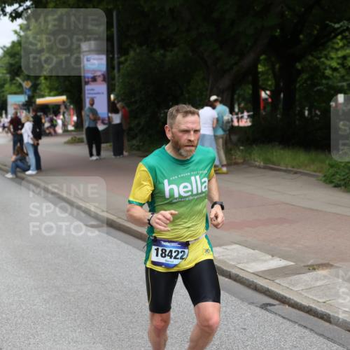 29.06.2025 - hella hamburg halbmarathon Yannick Fuchs http://msf.ph/oto/8172674 29.06.2025 10:25:03 20KM 1758, 2689, 3189, 5308, 7186, 8190, 8323, 8784, 9634, 10173, 10270, 12308, 15507, 15672, 16713, 16818, 17768, 18422 meine-sportfotos.de