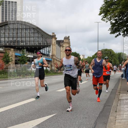 29.06.2025 - hella hamburg halbmarathon Yannick Fuchs http://msf.ph/oto/8172838 29.06.2025 10:25:12 20KM 2689, 3189, 5308, 8190, 8323, 9634, 10173, 10270, 12049, 12691, 15253, 15507, 16713, 17768 meine-sportfotos.de