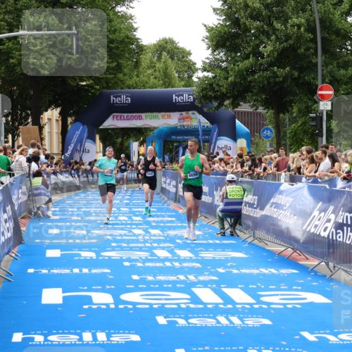 29.06.2025 - hella hamburg halbmarathon Zöllner http://msf.ph/oto/8172996 29.06.2025 10:23:52 Ziel 6699, 7963, 9447, 10780, 12360 meine-sportfotos.de