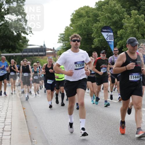 29.06.2025 - hella hamburg halbmarathon Jannik Wohlers http://msf.ph/oto/8173007 29.06.2025 10:21:53 Lombardsbrücke 1003, 1187, 1419, 1598, 2009, 2022, 2063, 2351, 2514, 3050, 3108, 3172, 3458, 3910, 3946, 4113, 4114, 4131, 4366, 4556, 4559, 4829, 4970, 5079, 5838, 6030, 6048, 6049, 6303, 6307, 6347, 6820, 6977, 7794, 8511, 8855, 8884, 8954, 9204, 9516, 10088, 10241, 10917, 11046, 11440, 12933, 13255, 13820, 14053, 14079, 14240, 14314, 14333, 14442, 14901, 14903, 14980, 15114, 15129, 15660, 16154, 16920, 17556, 17696, 18172, 18661, 19154 meine-sportfotos.de