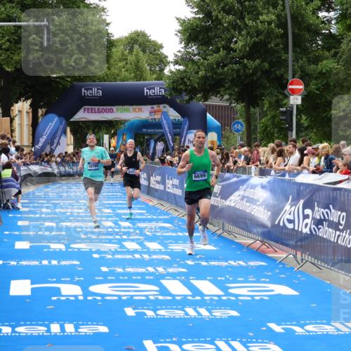 29.06.2025 - hella hamburg halbmarathon Zöllner http://msf.ph/oto/8173066 29.06.2025 10:23:53 Ziel 6699, 7963, 9447, 10780, 12360 meine-sportfotos.de