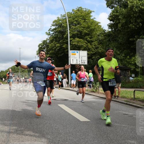29.06.2025 - hella hamburg halbmarathon Yannick Fuchs http://msf.ph/oto/8173156 29.06.2025 10:41:27 20KM 1012, 1070, 1460, 1592, 1689, 1942, 2274, 3304, 4093, 5129, 5472, 5532, 5650, 5889, 6203, 6630, 7480, 7908, 8564, 8852, 9051, 9305, 10122, 10423, 11021, 11518, 12706, 12724, 13223, 13303, 14482, 14594, 15451, 15714, 15825, 15923, 15973, 16089, 16175, 16819, 17229, 17718, 17743, 17846, 18297, 18356, 19127 meine-sportfotos.de