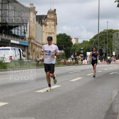 29.06.2025 - hella hamburg halbmarathon Yannick Fuchs http://msf.ph/oto/8173181 29.06.2025 10:25:20 20KM 2689, 3189, 5308, 8190, 8318, 8323, 9634, 10173, 10270, 12049, 12691, 15253, 15507, 16713, 17768 meine-sportfotos.de
