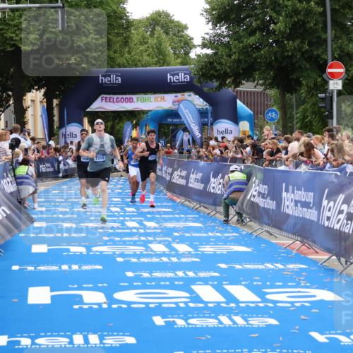 29.06.2025 - hella hamburg halbmarathon Zöllner http://msf.ph/oto/8173229 29.06.2025 10:36:56 Ziel 3959, 5307, 7310, 11620, 13141, 14691, 15939, 18384 meine-sportfotos.de