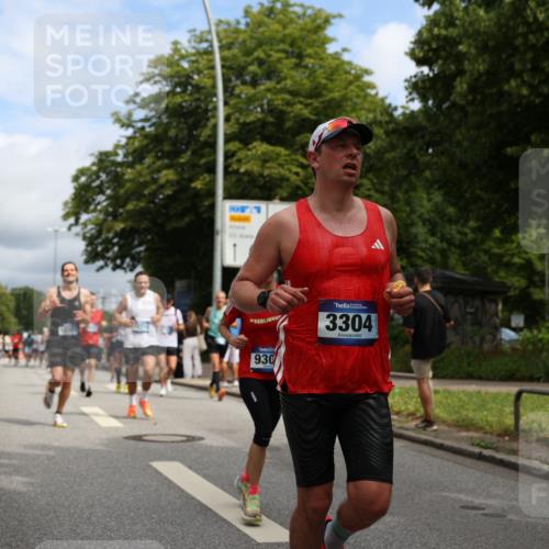 29.06.2025 - hella hamburg halbmarathon Yannick Fuchs http://msf.ph/oto/8173285 29.06.2025 10:41:28 20KM 1012, 1070, 1460, 1592, 1689, 1942, 2274, 3304, 4093, 5129, 5472, 5532, 5650, 5889, 6203, 6630, 6716, 7480, 7908, 8564, 8693, 8852, 9051, 9305, 10122, 10423, 11021, 11518, 12706, 12724, 13223, 13303, 14482, 14594, 15451, 15714, 15825, 15923, 15973, 16089, 16175, 16819, 17229, 17718, 17743, 17846, 18297, 18356, 19127 meine-sportfotos.de