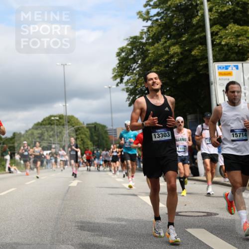 29.06.2025 - hella hamburg halbmarathon Yannick Fuchs http://msf.ph/oto/8173373 29.06.2025 10:41:29 20KM 1012, 1070, 1460, 1592, 1689, 1942, 2274, 2864, 3304, 4093, 5129, 5472, 5532, 5650, 5889, 6168, 6203, 6630, 6716, 7480, 7908, 8564, 8693, 8852, 9051, 9305, 10122, 10423, 11021, 11518, 12706, 12724, 13223, 13303, 14482, 14594, 15451, 15714, 15825, 15923, 15973, 16089, 16175, 16819, 17229, 17718, 17743, 17846, 18297, 18356, 19127 meine-sportfotos.de