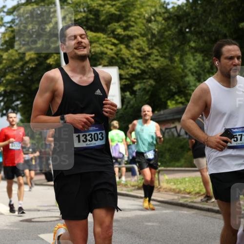 29.06.2025 - hella hamburg halbmarathon Yannick Fuchs http://msf.ph/oto/8173442 29.06.2025 10:41:30 20KM 1012, 1070, 1460, 1592, 1689, 1942, 2274, 2864, 3304, 4093, 5129, 5472, 5532, 5650, 5889, 6168, 6203, 6630, 6716, 7480, 7908, 7962, 8564, 8693, 8852, 9051, 9305, 10122, 10423, 11021, 11518, 12706, 12724, 13223, 13303, 14482, 14594, 15451, 15714, 15825, 15923, 15973, 16089, 16175, 16819, 17229, 17718, 17743, 17846, 18297, 18356, 19127 meine-sportfotos.de