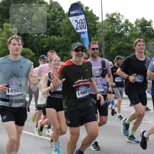 29.06.2025 - hella hamburg halbmarathon Jannik Wohlers http://msf.ph/oto/8173455 29.06.2025 10:21:56 Lombardsbrücke 1187, 1419, 1598, 2009, 2022, 2063, 2351, 2514, 3050, 3108, 3172, 3457, 3458, 3910, 3946, 4113, 4114, 4131, 4366, 4556, 4559, 4829, 4970, 5079, 5838, 6030, 6048, 6049, 6303, 6307, 6347, 6820, 6977, 7097, 7794, 8511, 8855, 8884, 8954, 9204, 9516, 10088, 10241, 10432, 10663, 10917, 10961, 11046, 11440, 12933, 13248, 13255, 13369, 13460, 13820, 14079, 14240, 14314, 14333, 14334, 14442, 14901, 14903, 14980, 15114, 15129, 15660, 17556, 19154 meine-sportfotos.de